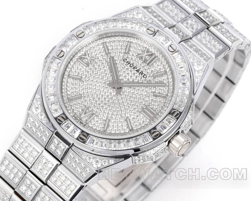 萧邦1:1复刻手表GH厂雪山傲翼41mm密镶钻钢带款正面实拍图