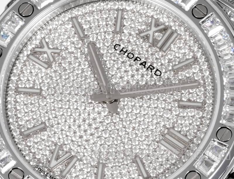 萧邦1:1复刻手表GH厂雪山傲翼41mm密镶钻钢带款正面实拍图