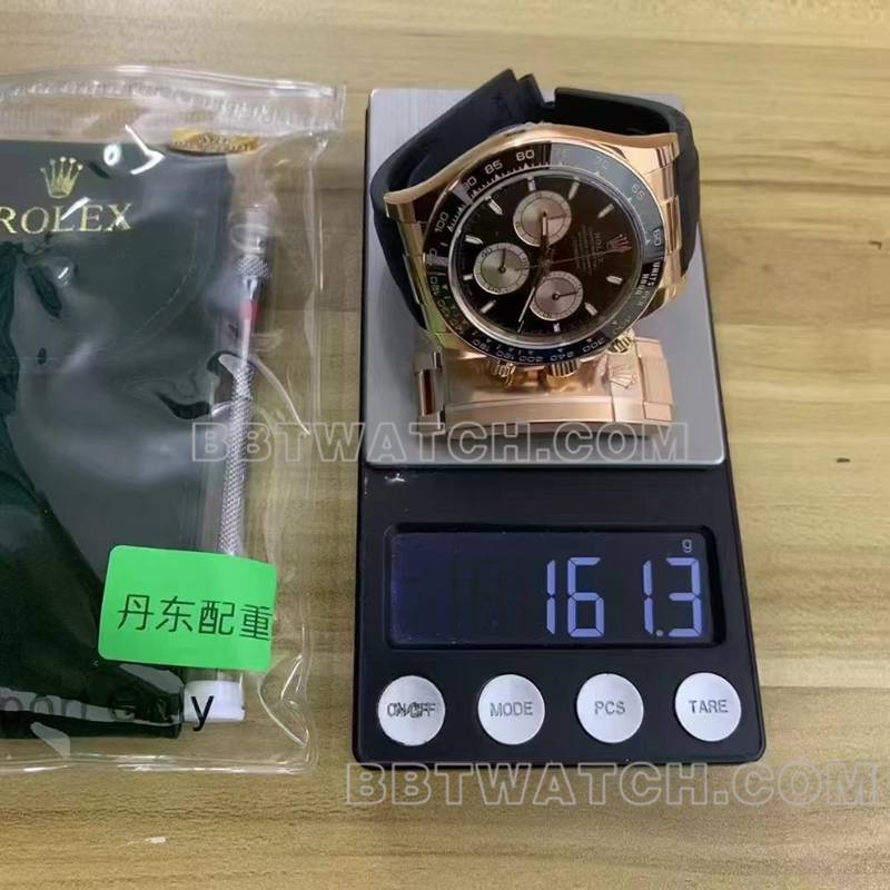 劳力士最优复刻手表ARF厂迪通拿4131橡胶款重量实拍图