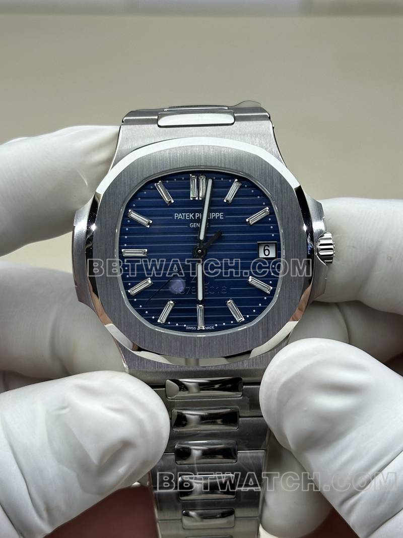 百达翡丽1:1复刻手表BBF厂鹦鹉螺324机芯蓝盘钢带款正面实拍图