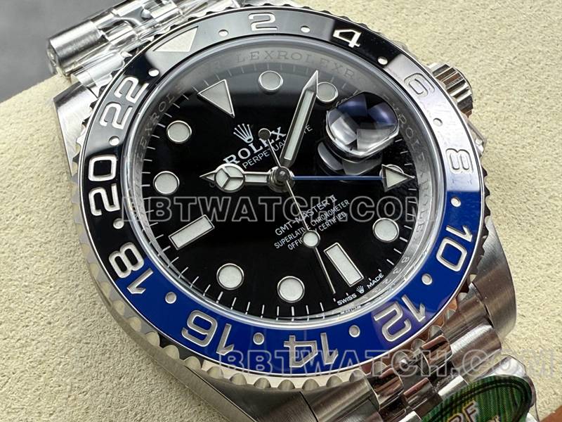 劳力士最佳复刻手表ARF厂格林尼治GMT蓝黑圈3285机芯正面实拍图