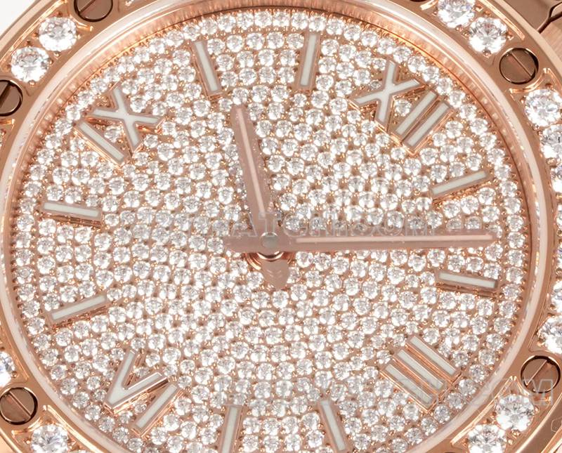 萧邦最佳复刻手表GH厂雪山傲翼41mm镶钻盘钻圈玫瑰金钢带款正面实拍图