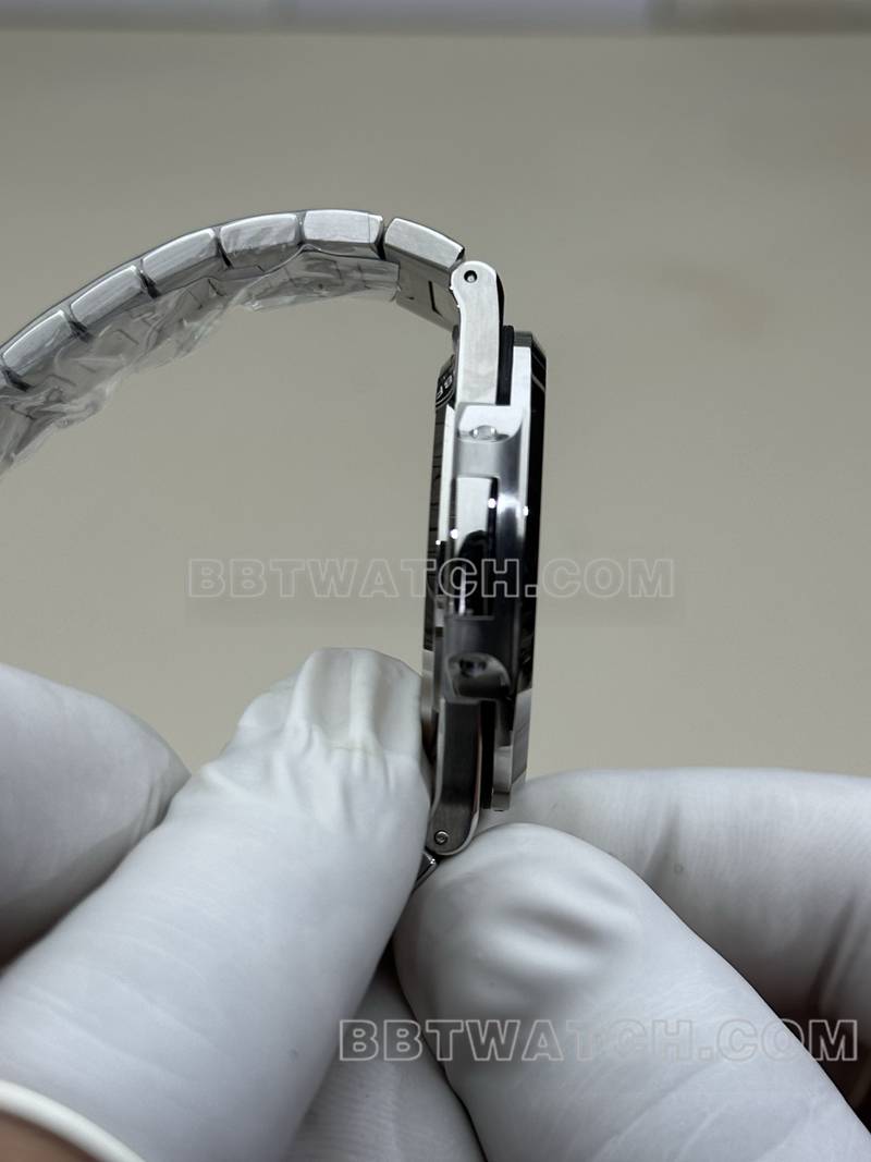 百达翡丽1:1复刻手表BBF厂鹦鹉螺324机芯蓝盘钢带款侧面实拍图