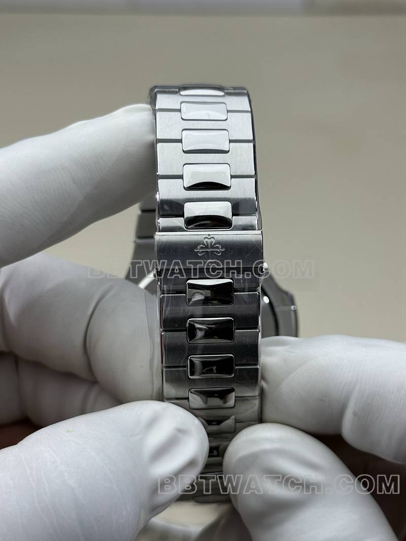 百达翡丽1:1复刻手表BBF厂鹦鹉螺324机芯蓝盘钢带款表带实拍图