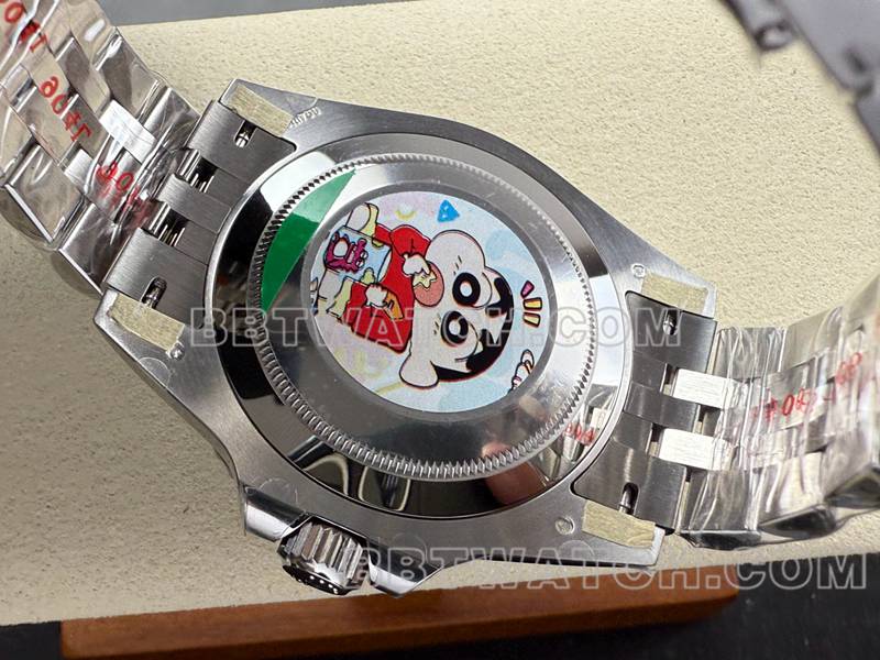 劳力士顶级复刻手表ARF厂格林尼治GMT绿盘3285机芯背面实拍图