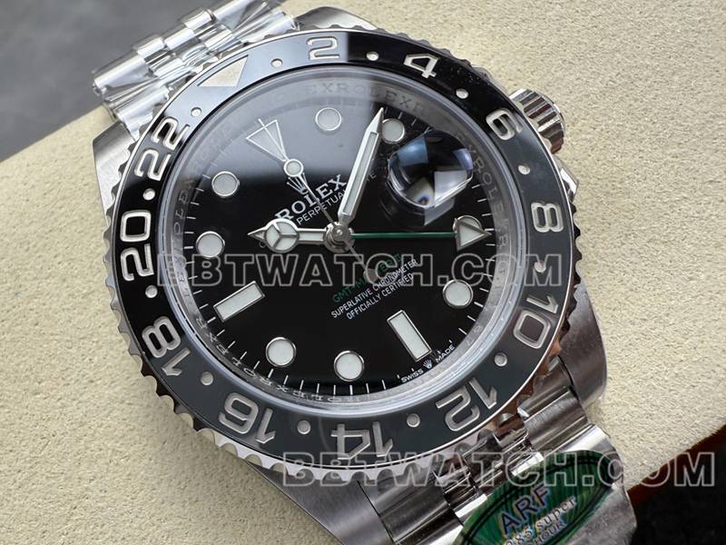 劳力士最优复刻手表ARF厂格林尼治GMT黑灰圈3285机芯正面实拍图
