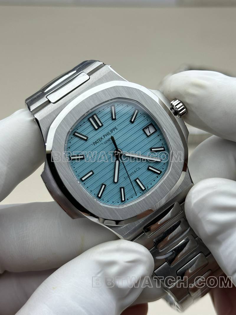 百达翡丽顶级复刻手表BBF厂鹦鹉螺蒂芙尼蓝盘324机芯钢带款正面实拍图