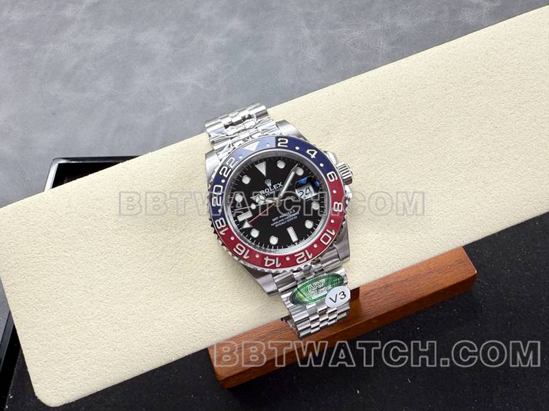 劳力士1:1复刻手表ARF厂格林尼治GMT可乐圈3285机芯正面实拍图