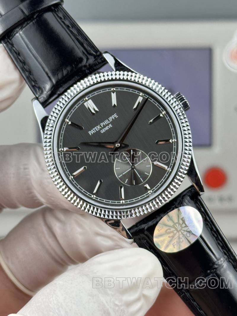 百达翡丽1:1复刻手表SDF厂古典黑盘钉纹圈39mm皮带款正面实拍图