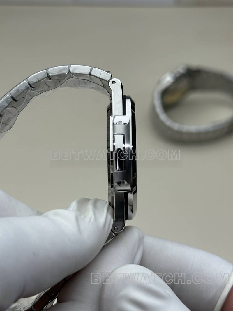 百达翡丽顶级复刻手表BBF厂鹦鹉螺蒂芙尼蓝盘324机芯钢带款侧面实拍图