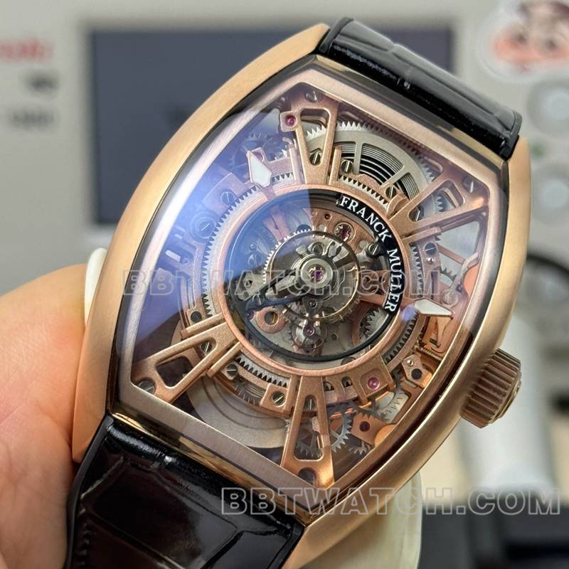 法穆兰最优复刻手表镂空陀飞轮皮带款正面实拍图