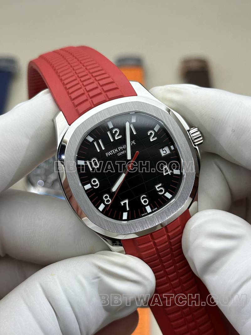 百达翡丽1:1复刻手表BBF厂手雷黑盘红色橡胶款5167A正面实拍图