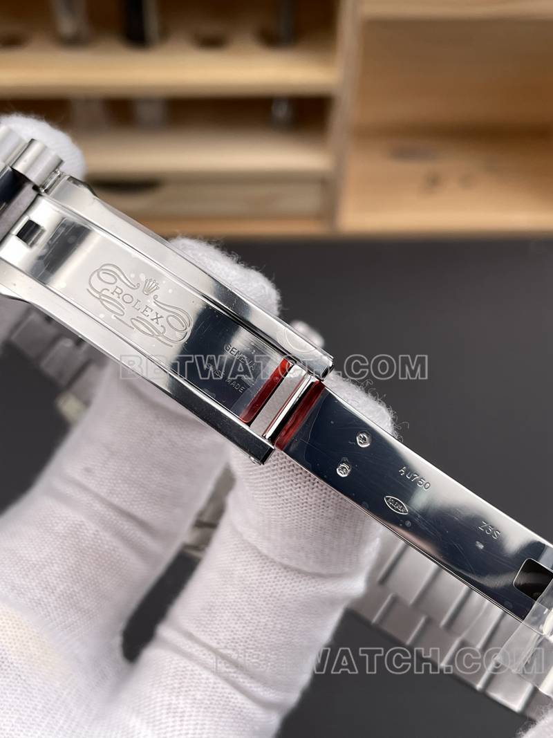 劳力士最佳复刻手表RC厂星期日历40mm白盘3255钢带款表扣实拍图