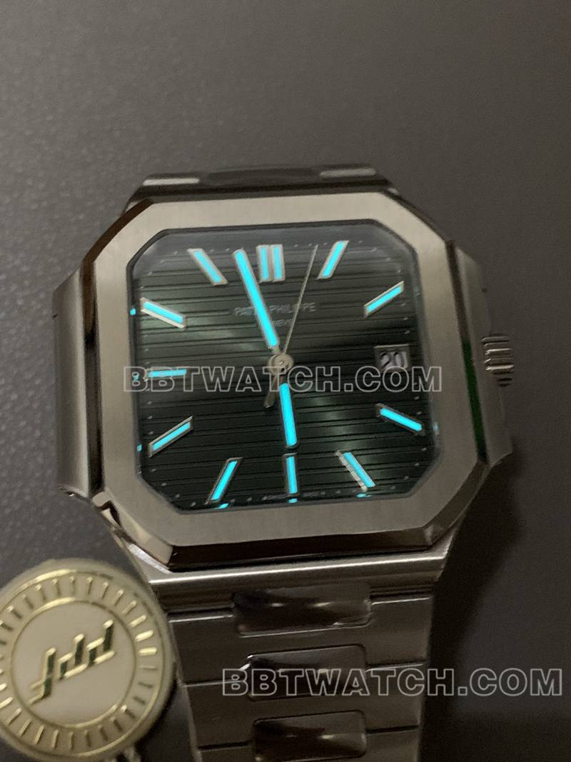 百达翡丽1:1复刻手表PPF厂Cubitus绿盘45MM钢带款5821夜光实拍图