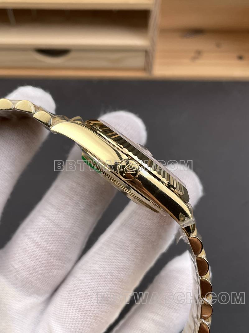 Rolex top replica watches RC factory week day calendar 40mm silver plate 3255 gold steel belt models side real picture