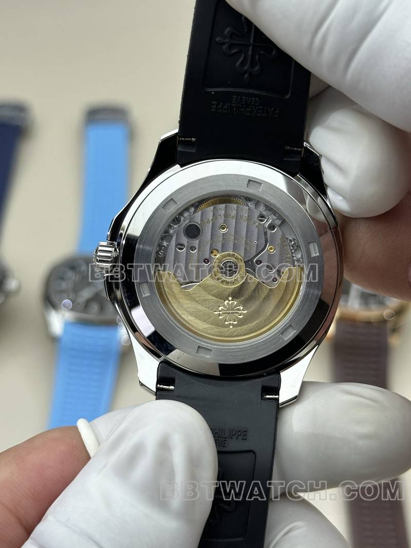 百达翡丽超级克隆手表BBF厂手雷黑盘黑色橡胶款5167A背面实拍图