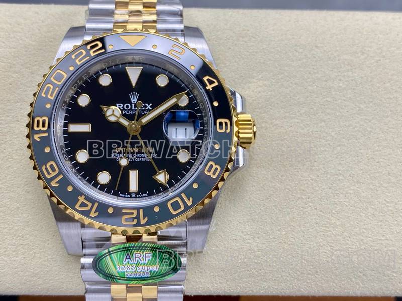 劳力士顶级复刻手表ARF厂格林尼治GMT黑盘3285间金钢带款正面实拍图