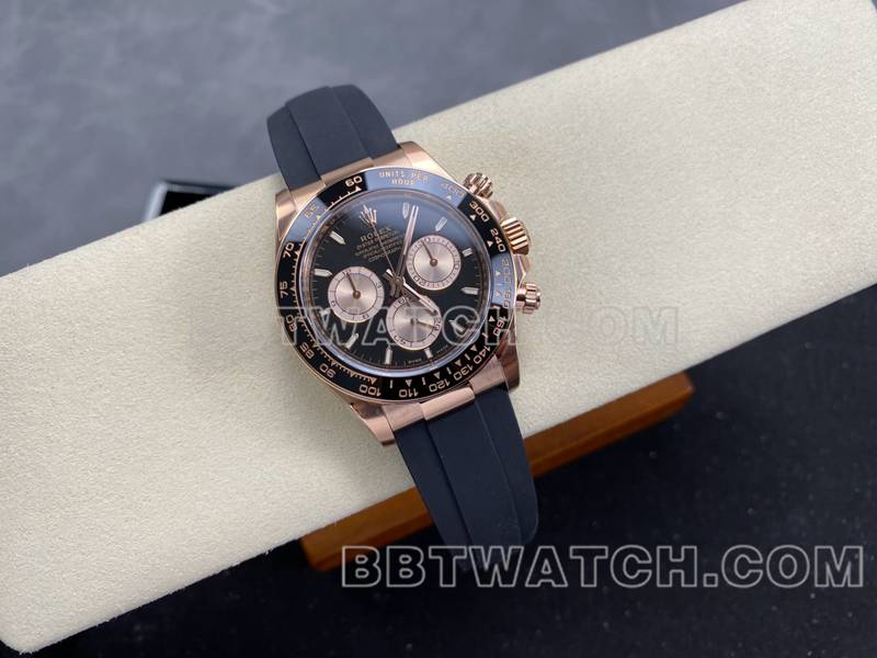 劳力士顶级复刻手表ARF厂迪通拿黑盘玫瑰金4131橡胶款正面实拍图