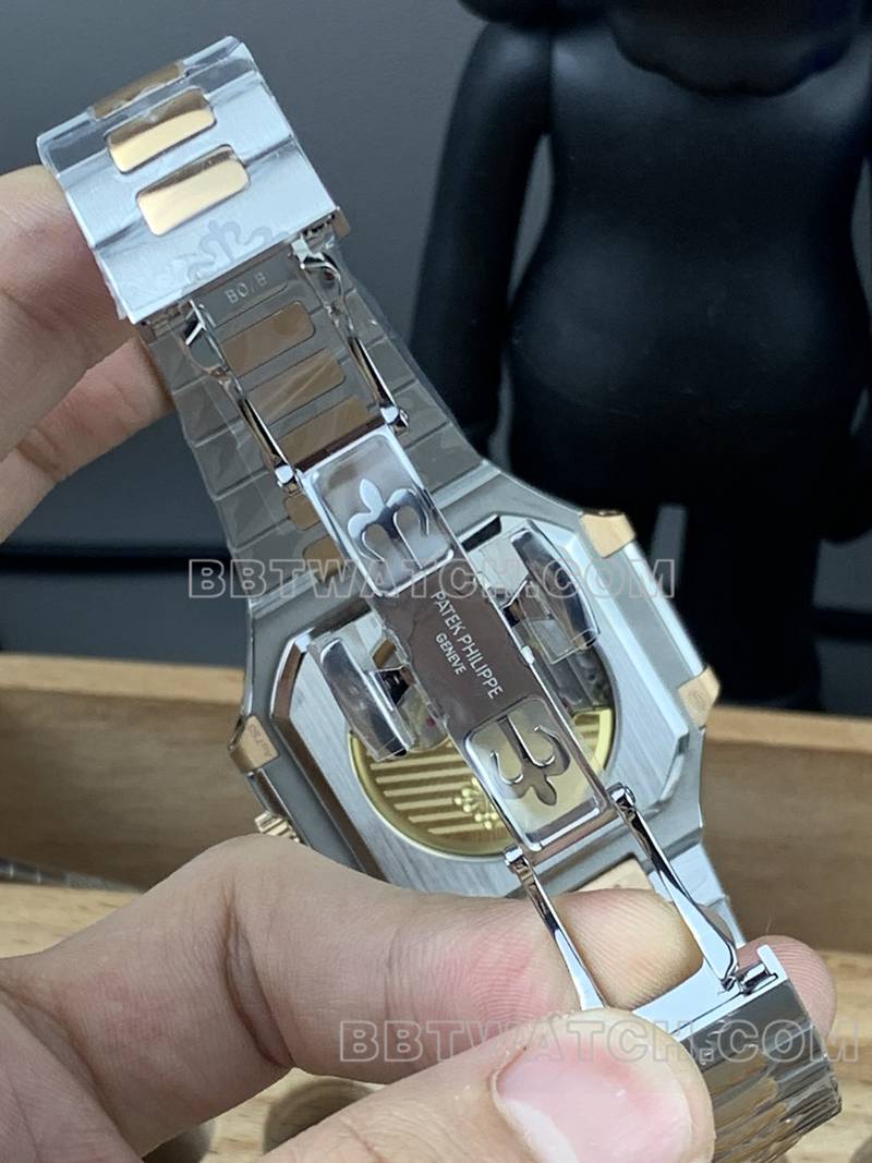 百达翡丽最佳复刻手表PPF厂Cubitus蓝盘45MM间金钢带款5821表扣实拍图