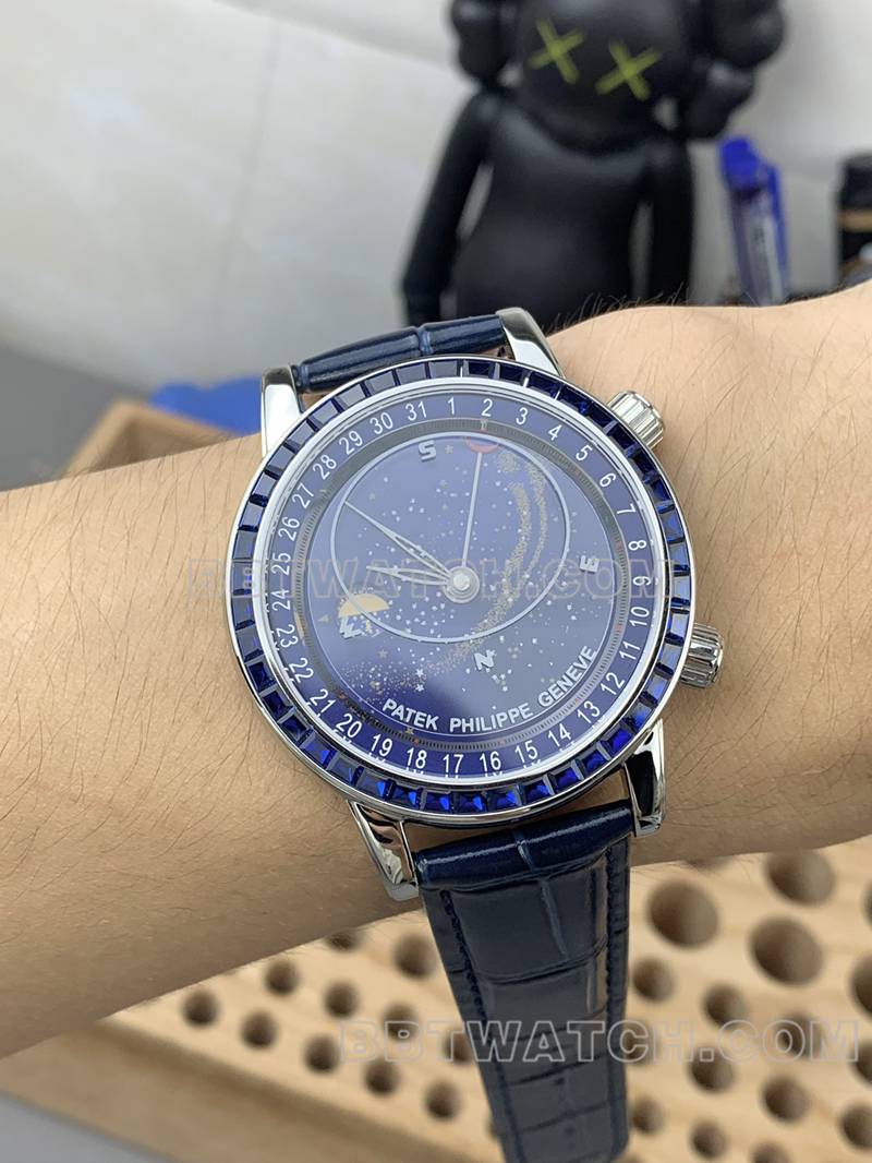 百达翡丽顶级复刻表3K厂超级复杂功能时计蓝盘蓝钻圈皮带款正面实拍图