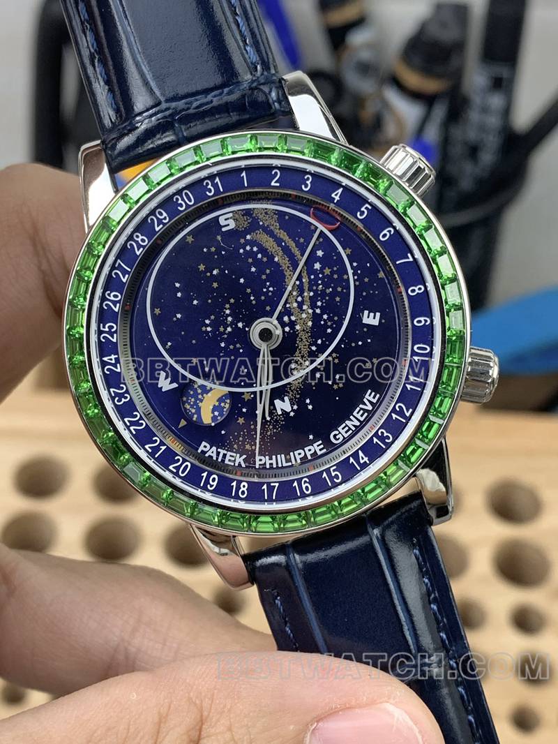 百达翡丽1:1复刻手表3K厂超级复杂功能时计蓝盘绿钻圈皮带款正面实拍图
