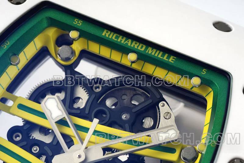 理查德米勒最优复刻手表R厂镂空盘白色橡胶款RM061正面实拍图