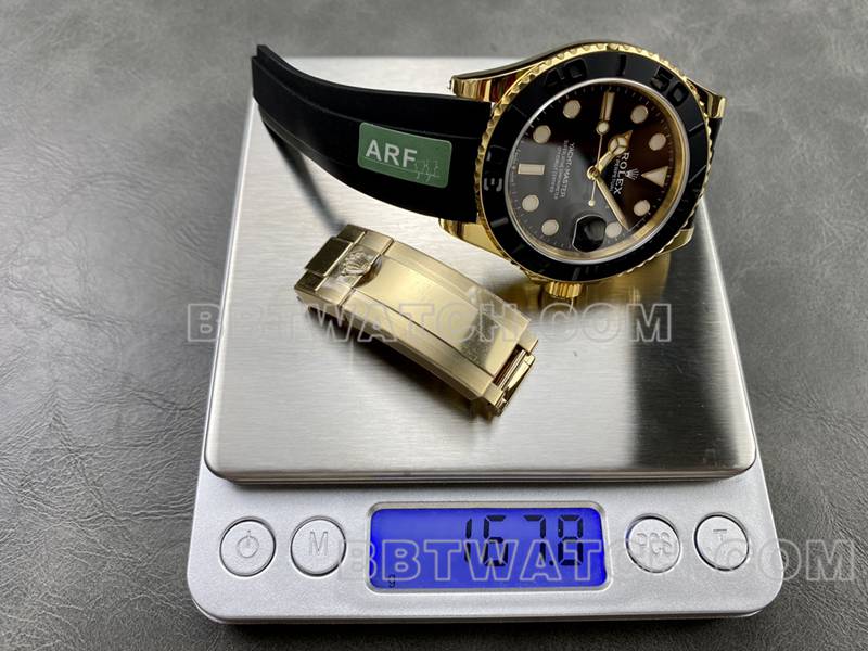 劳力士超级克隆手表ARF厂游艇名仕黑盘黄金壳42mm橡胶款重量实拍图