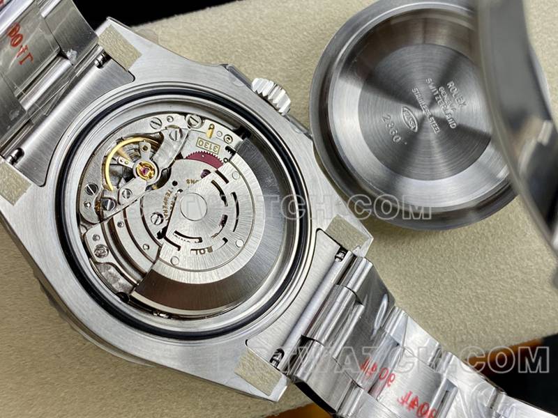 劳力士最优复刻手表ARF厂潜航者40mm黑水鬼3135机芯116610背面实拍图