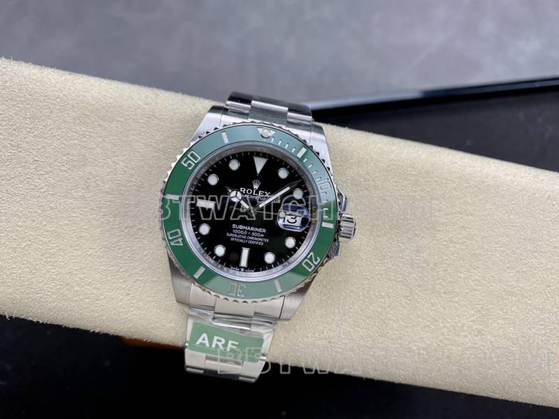 劳力士超级克隆手表ARF厂潜航者41mm绿水鬼3235机芯126610正面实拍图