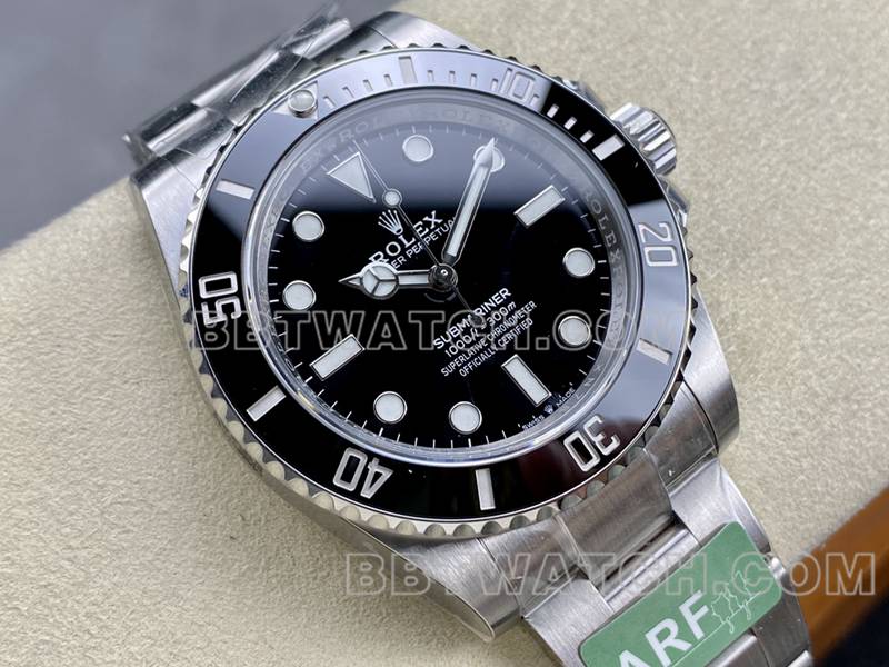 劳力士最佳复刻手表ARF厂潜航者41mm无历黑水鬼3230机芯正面实拍图