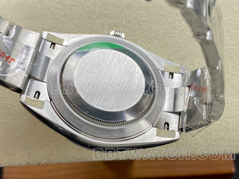 劳力士1:1复刻手表ARF厂日志41mm光圈银盘3235钢带款背面实拍图