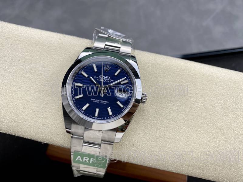 劳力士超级克隆手表ARF厂日志41mm光圈蓝盘3235钢带款正面实拍图