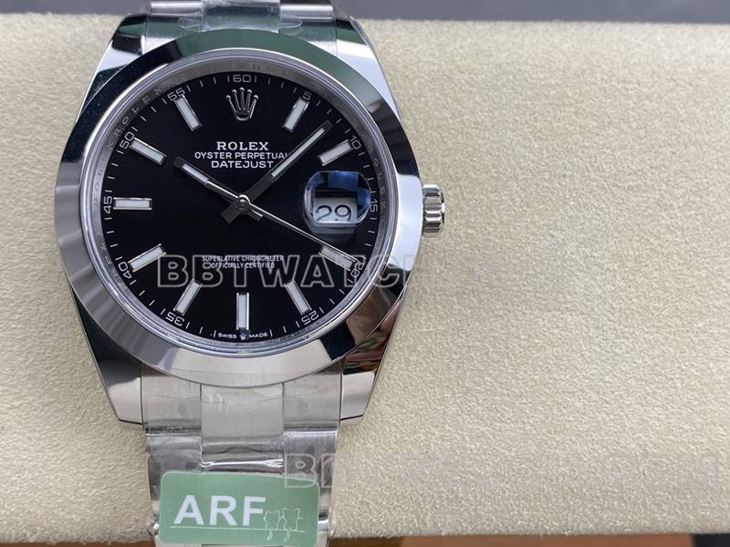 劳力士顶级复刻手表ARF厂日志41mm光圈黑盘3235钢带款正面实拍图