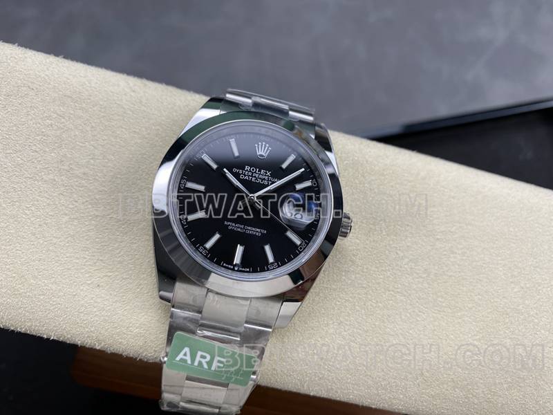 劳力士顶级复刻手表ARF厂日志41mm光圈黑盘3235钢带款正面实拍图