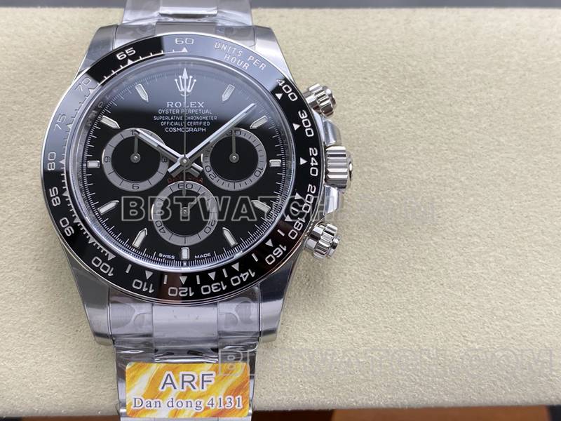 劳力士1:1复刻手表ARF厂迪通拿黑盘黑桃迪4131钢带款正面实拍图