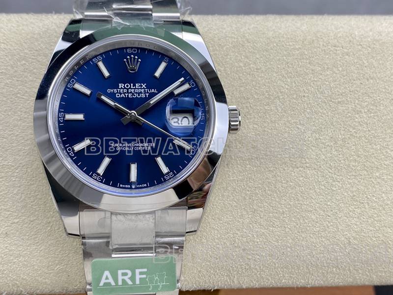 劳力士最优复刻手表ARF厂日志41mm光圈蓝盘3235钢带款正面实拍图