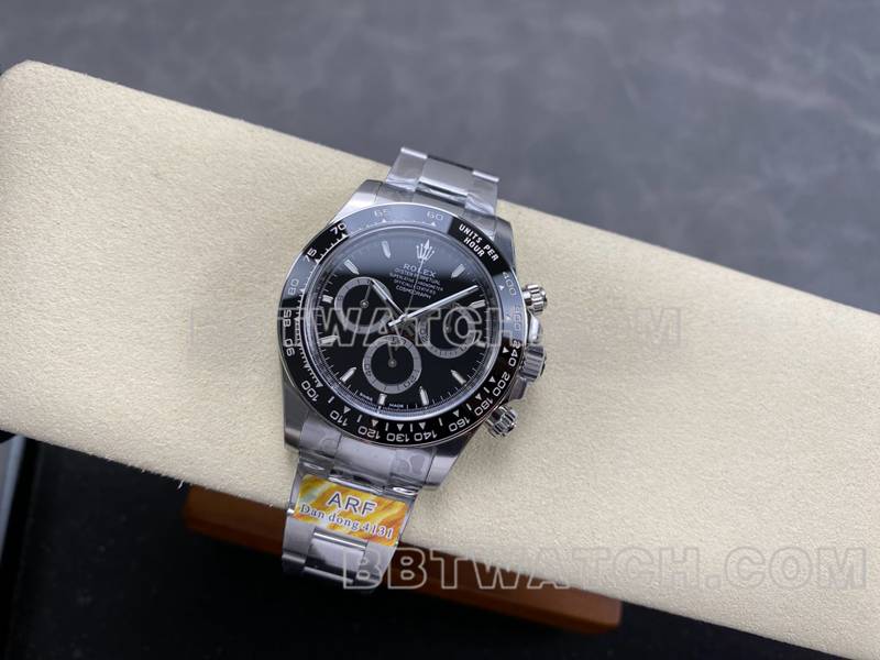 劳力士1:1复刻手表ARF厂迪通拿黑盘黑桃迪4131钢带款正面实拍图