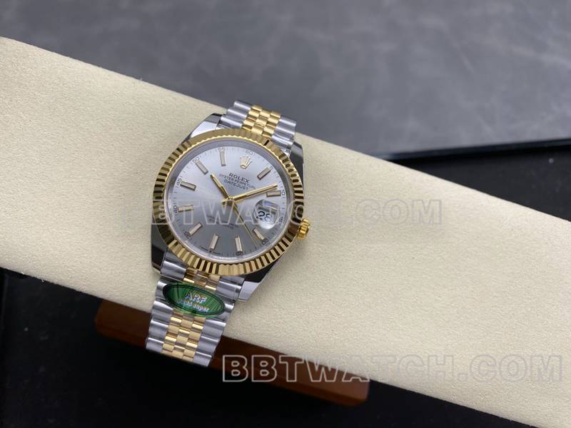 劳力士最优复刻手表ARF厂日志41mm银盘3235间金钢带款正面实拍图