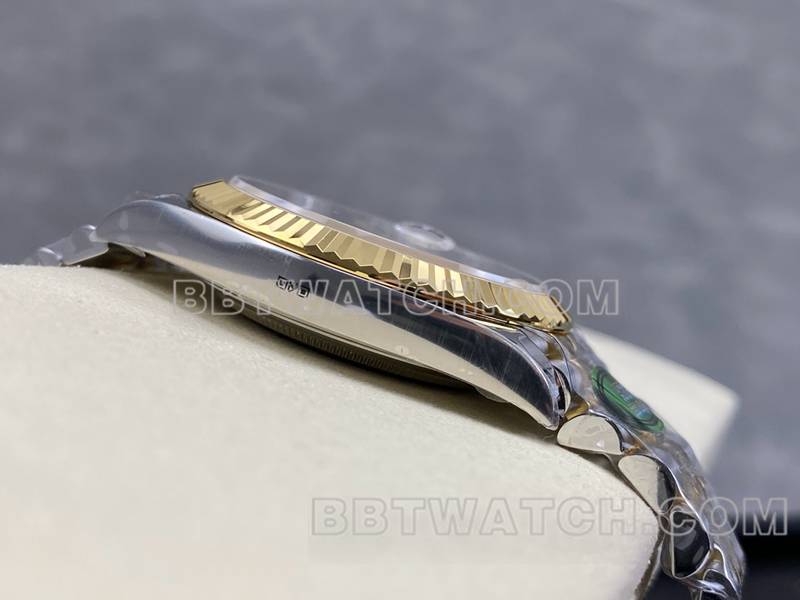 劳力士最优复刻手表ARF厂日志41mm银盘3235间金钢带款侧面实拍图