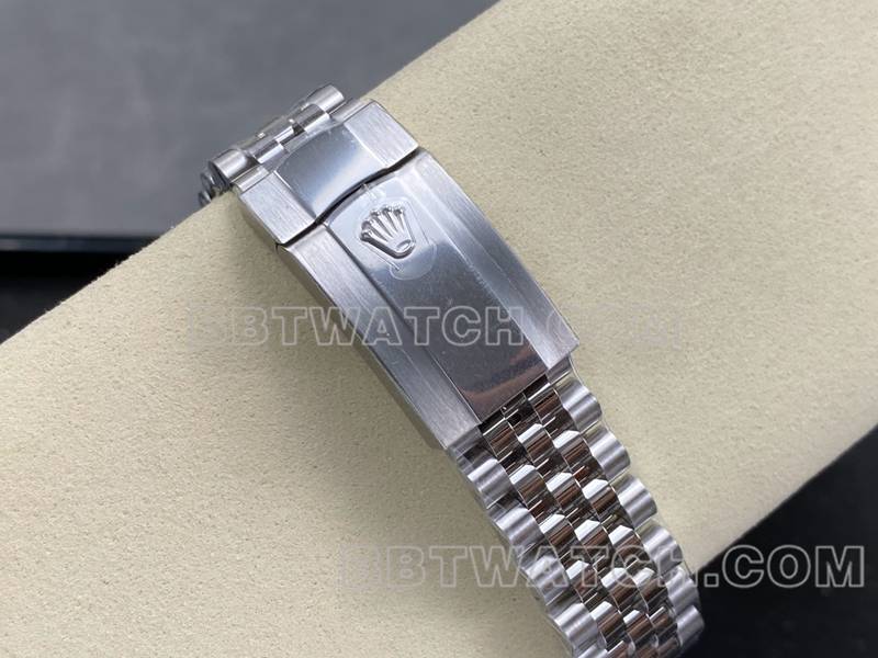 劳力士1:1复刻手表ARF厂日志41mm光圈灰盘3235钢带款表带实拍图