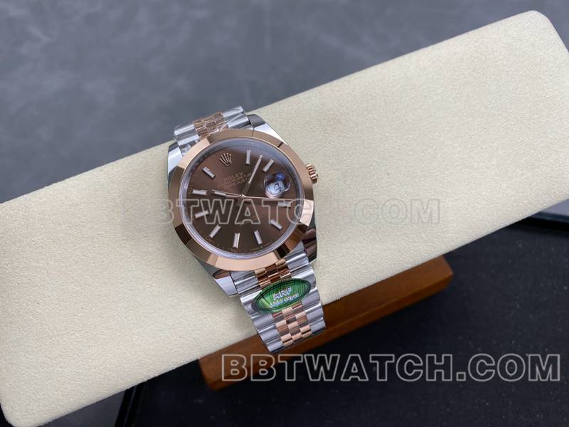 劳力士超级克隆手表ARF厂日志41mm光圈棕盘3235间玫瑰金钢带款正面实拍图