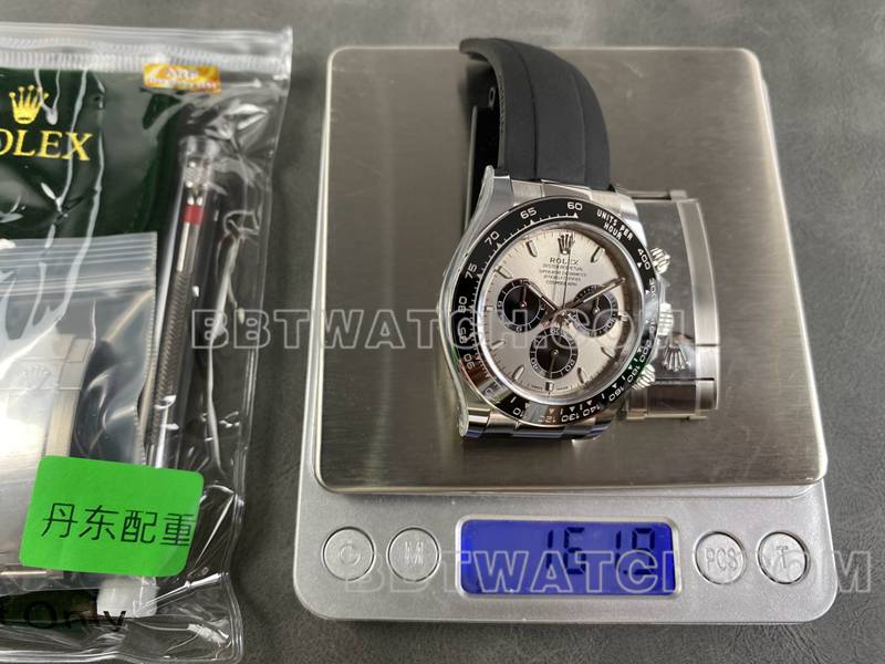 劳力士超级克隆手表ARF厂迪通拿灰盘4131橡胶款正面实拍图