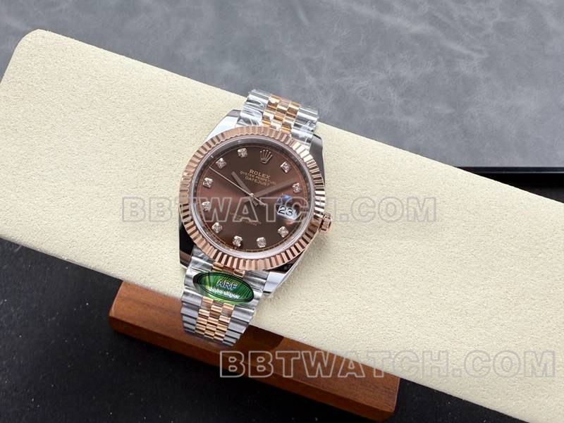 Rolex Top Replik Uhren ARF Fabrik log 41mm braune Scheibe 3235 zwischen Rose Gold Stahl Gürtel Modelle vorne echtes Bild