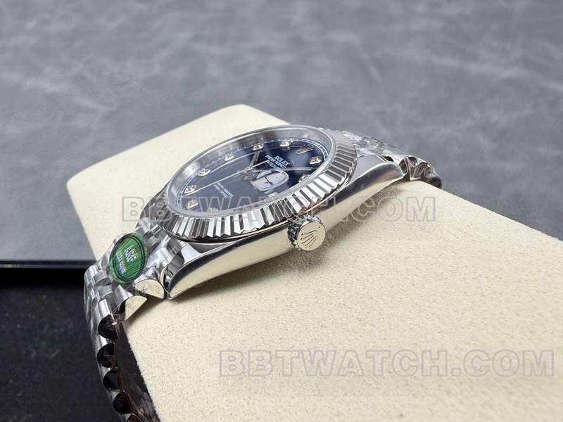 劳力士最优复刻手表ARF厂日志41mm蓝盘3235钢带款侧面实拍图