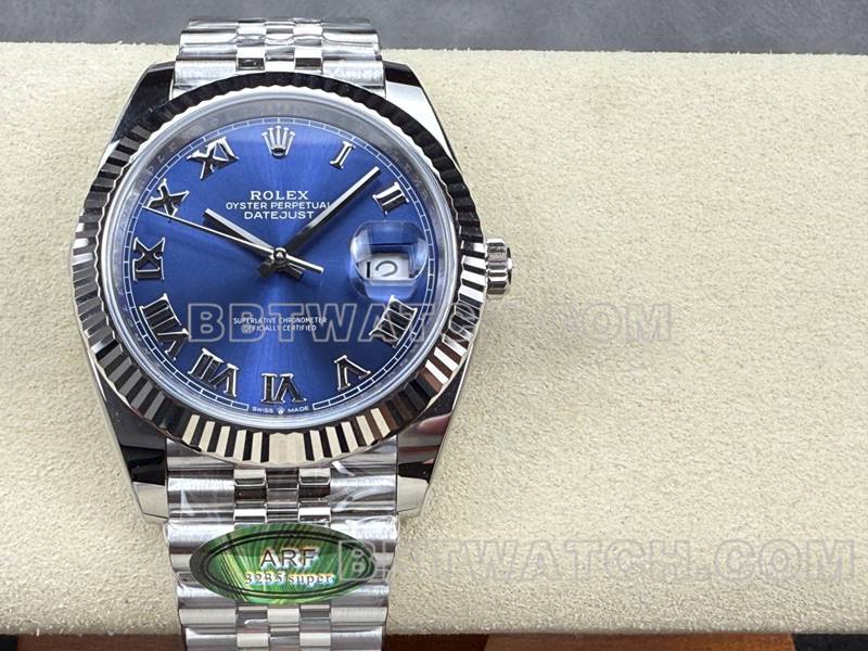 劳力士1:1复刻手表ARF厂日志41mm蓝盘罗马数字3235钢带款正面实拍图