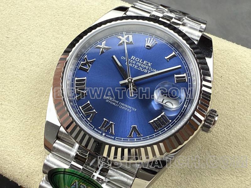 劳力士1:1复刻手表ARF厂日志41mm蓝盘罗马数字3235钢带款正面实拍图