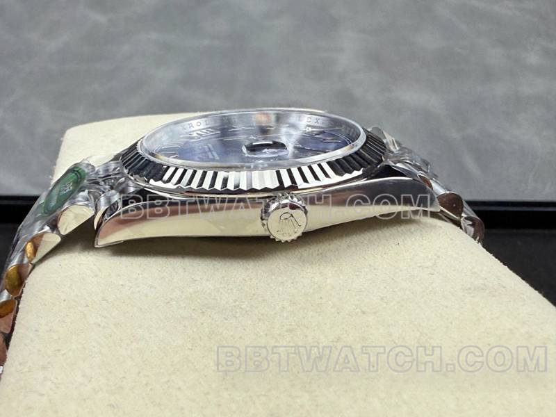 劳力士1:1复刻手表ARF厂日志41mm蓝盘罗马数字3235钢带款侧面实拍图