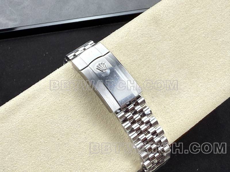 劳力士1:1复刻手表ARF厂日志41mm蓝盘罗马数字3235钢带款表带实拍图