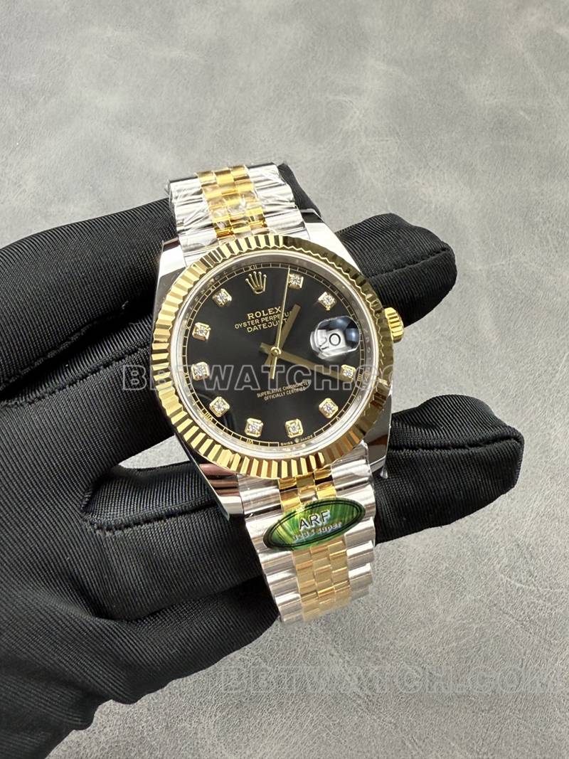 劳力士超级克隆手表ARF厂日志41mm黑盘3235间金钢带款正面实拍图