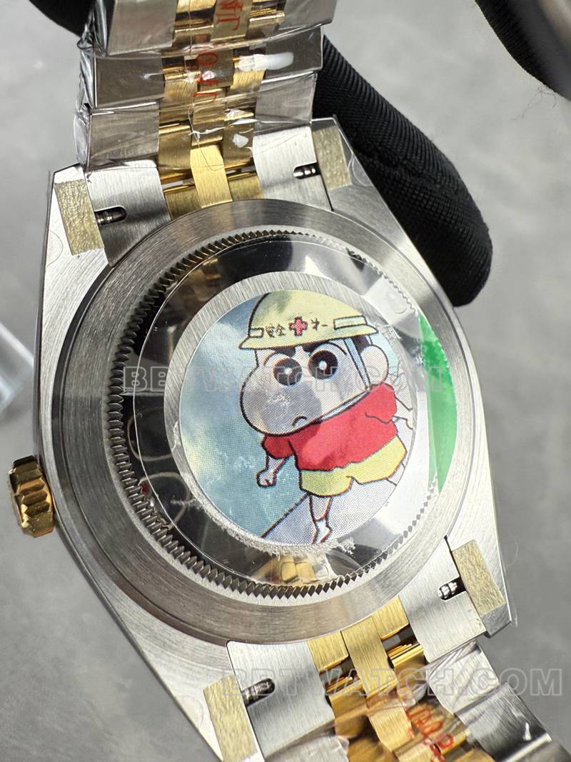 劳力士超级克隆手表ARF厂日志41mm黑盘3235间金钢带款背面实拍图